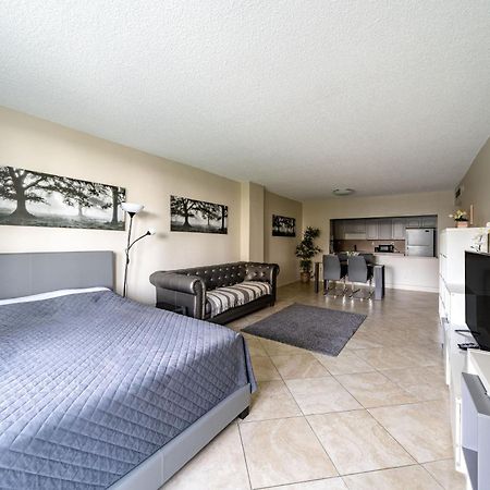 Miami Beach Collins Ave Apartments Free Parking ซันนีไอลส์บีช ภายนอก รูปภาพ