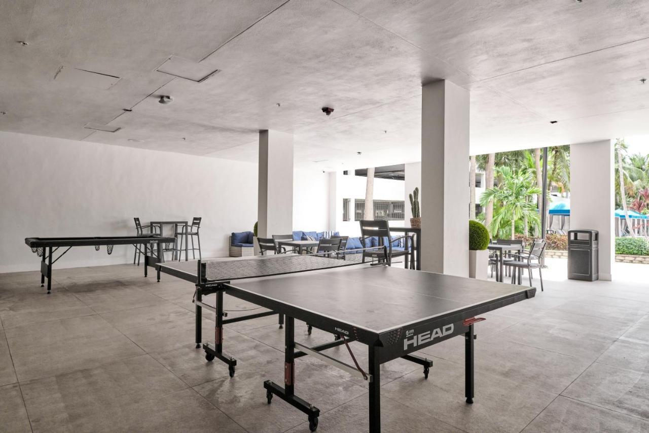Miami Beach Collins Ave Apartments Free Parking ซันนีไอลส์บีช ภายนอก รูปภาพ