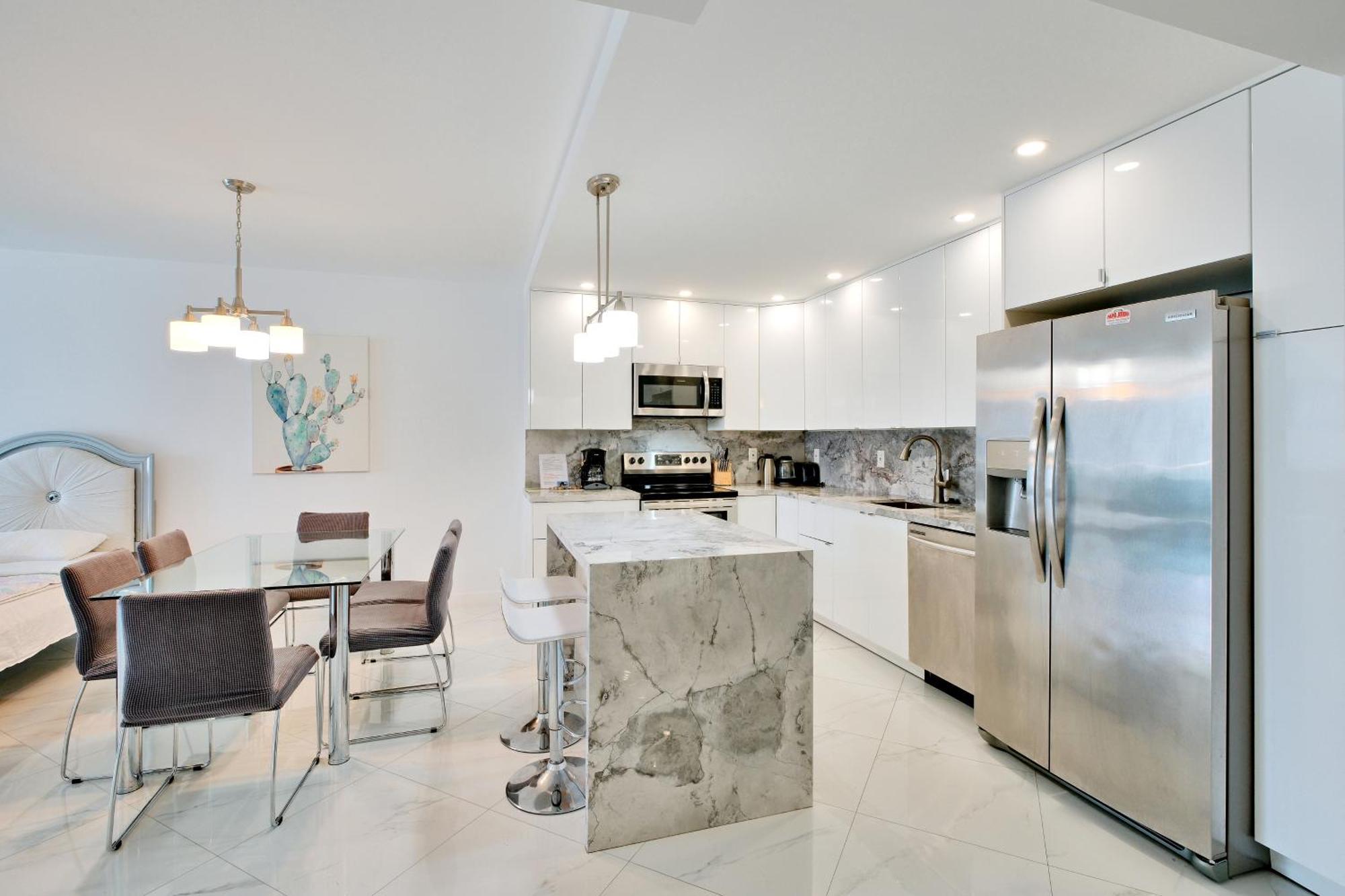 Miami Beach Collins Ave Apartments Free Parking ซันนีไอลส์บีช ห้อง รูปภาพ