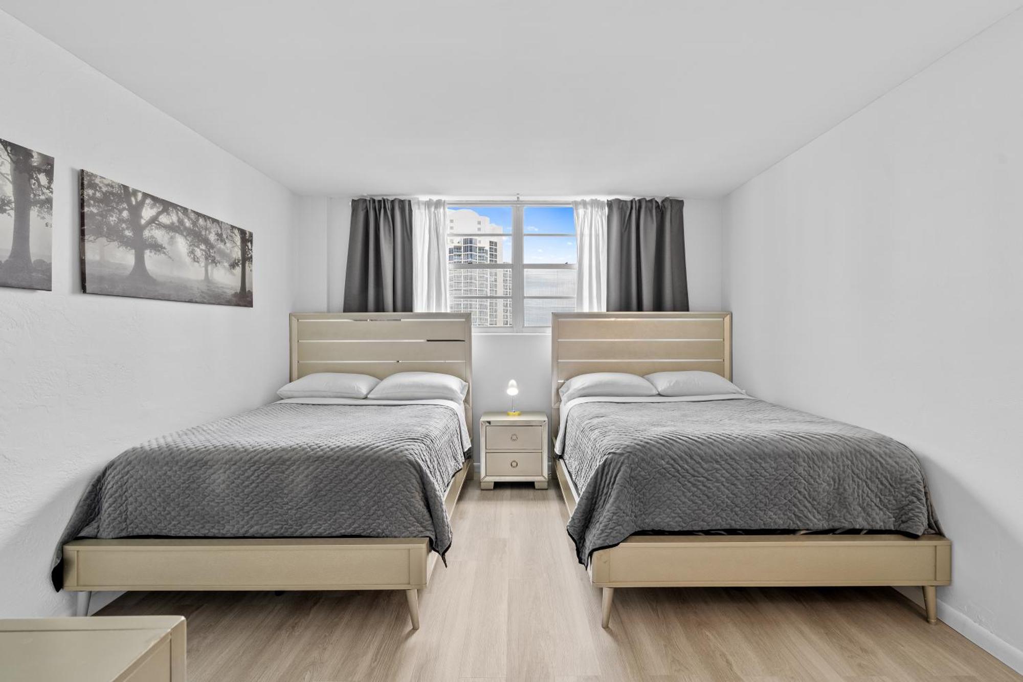 Miami Beach Collins Ave Apartments Free Parking ซันนีไอลส์บีช ภายนอก รูปภาพ